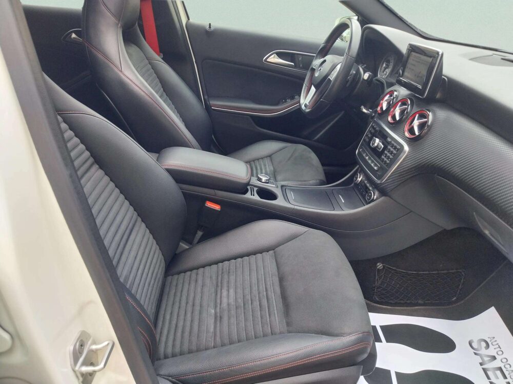 Mercedes A 250 AMG  210 CV