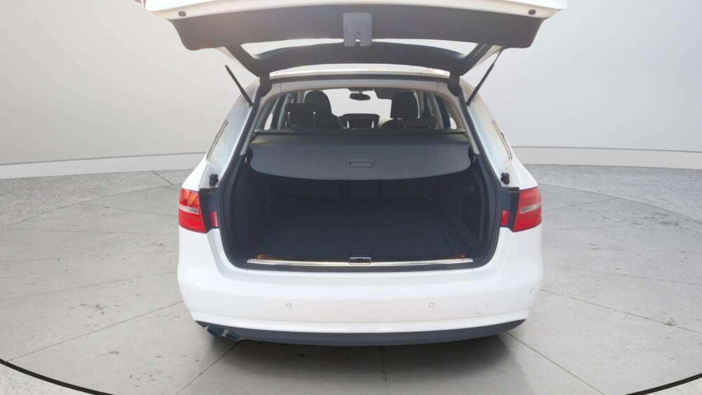 Audi A4 2.0 TDi  136 CV Avant