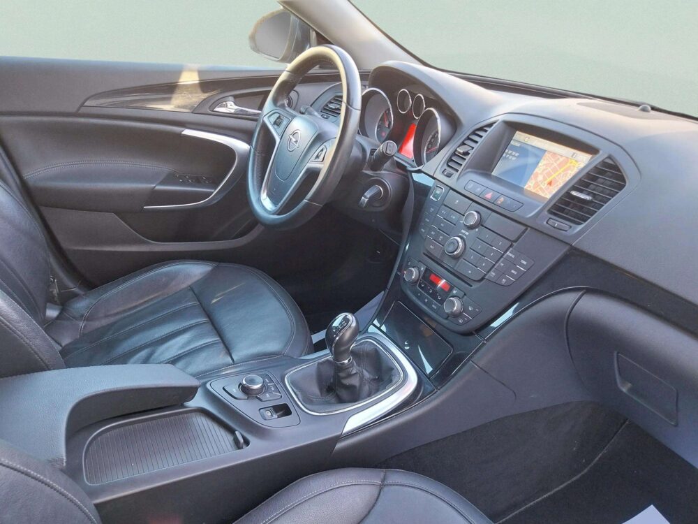 Opel Insignia  2.0 CDTi  136 CV Limousine