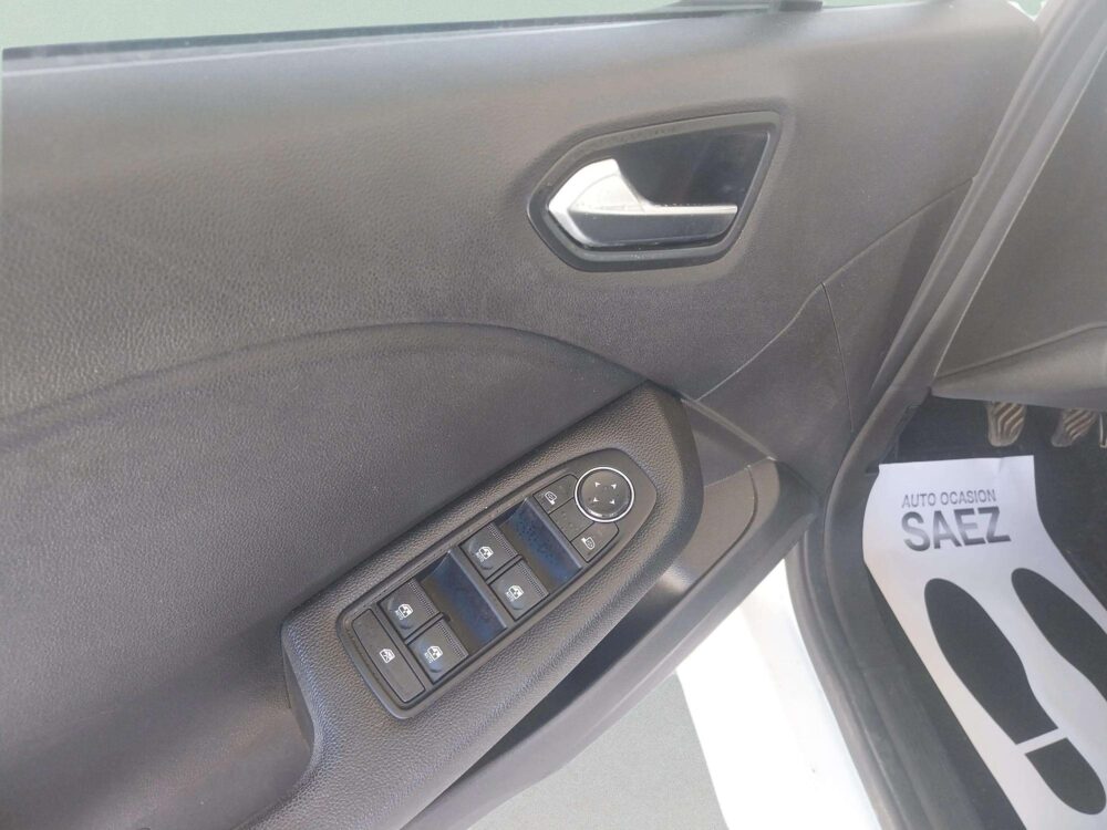 Renault Clio 1.0  90 CV  Evolution
